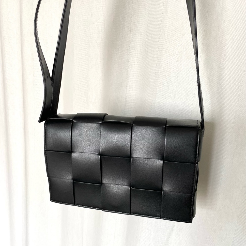 Bottega Veneta black cassette bag
